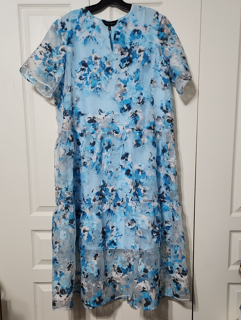 NWT Ming Wang Abstrat Floral Tiered Chiffon Dress. Size L